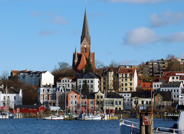 Hempels Schleswig-Holstein: Das HEMPELS-Sofa kommt nach ...